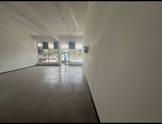 120M² RETAIL TO LET IN ALRODE